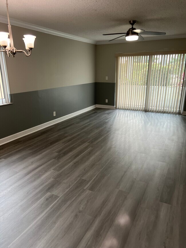 Building Photo - 6184 Michelle Way