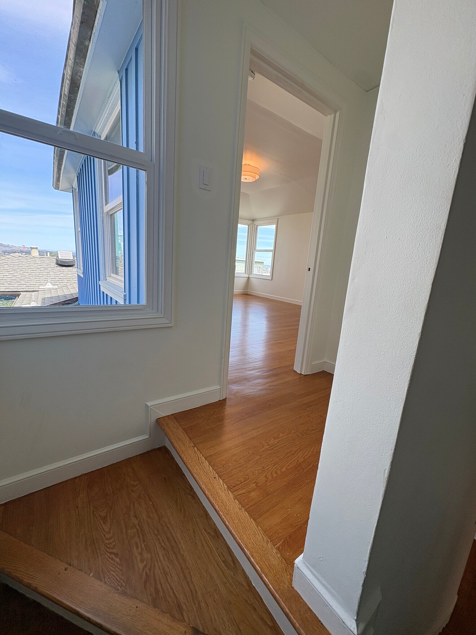 Building Photo - 1703 Funston Ave