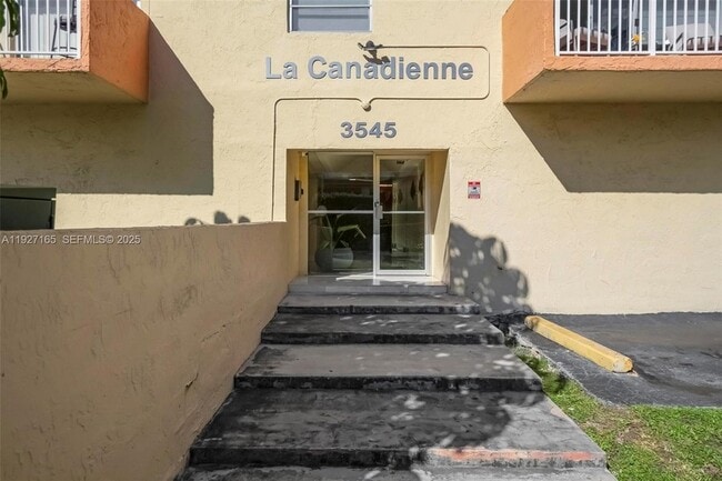 Building Photo - 3545 NE 167th St