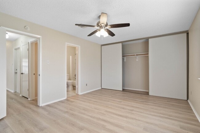 Building Photo - 23302 Summer Pine Dr