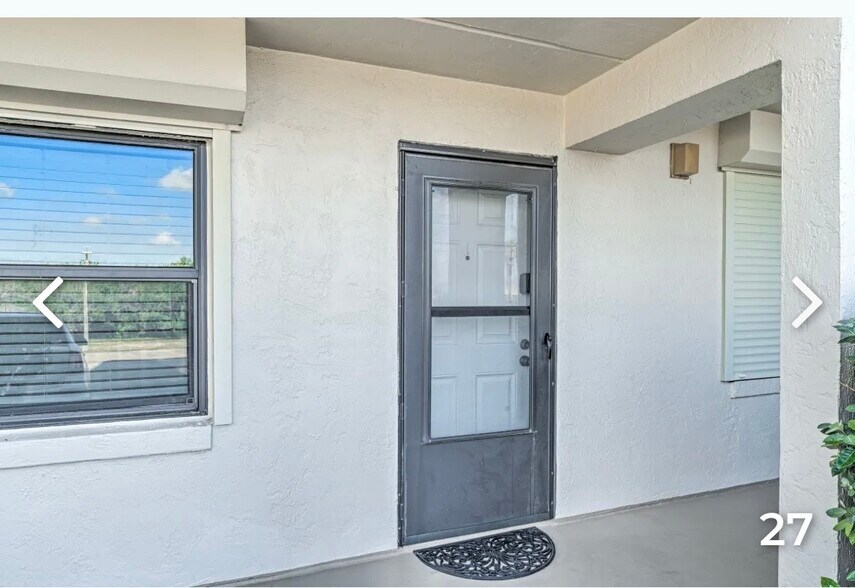 Building Photo - 2700 Ocean Shore Blvd