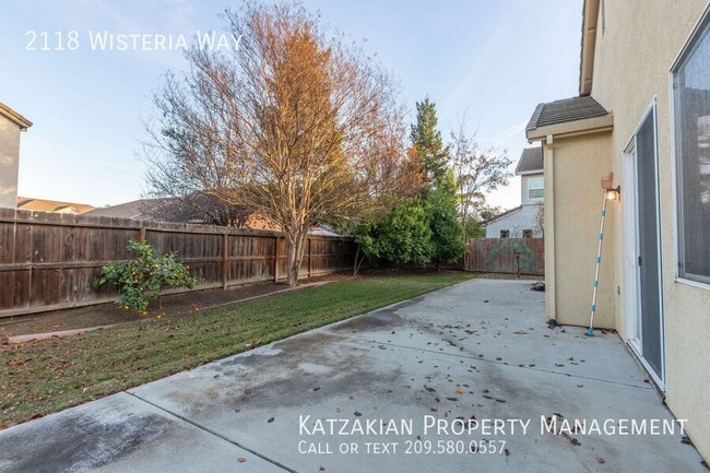 Building Photo - Single-Story 3-Bedroom 2-Bath Manteca Home