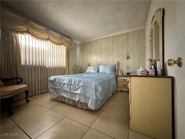 Building Photo - 2300 Pardee Pl