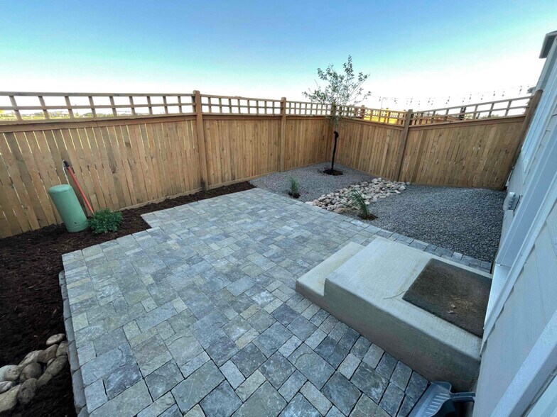 Building Photo - 4450 Barrow Ln