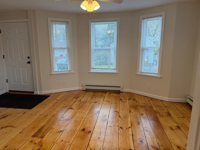 Building Photo - 16-18-18 Mt Pleasant St