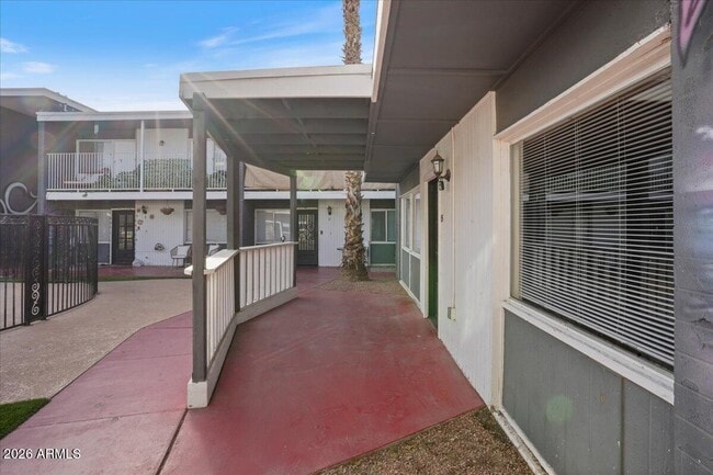 Building Photo - 6528 N 17th Ave