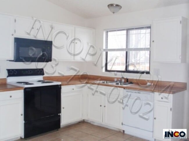 Building Photo - 14279 E 51st Ave