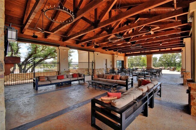 Building Photo - 4009 Benetton Way