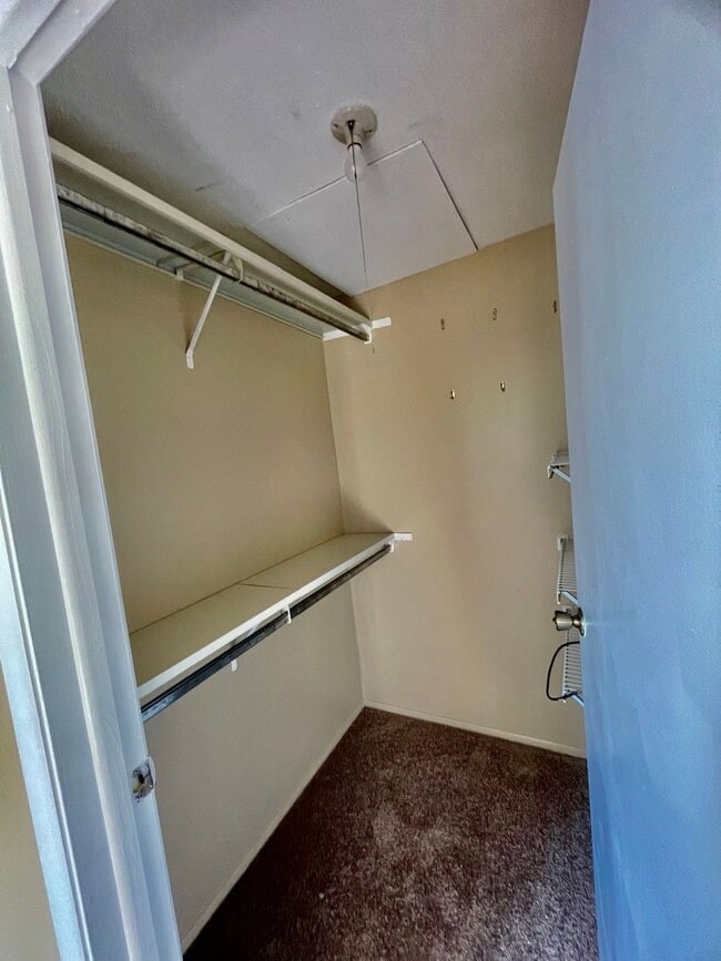 Building Photo - 3 Bed 1.5 Bath- Bridgeville PA