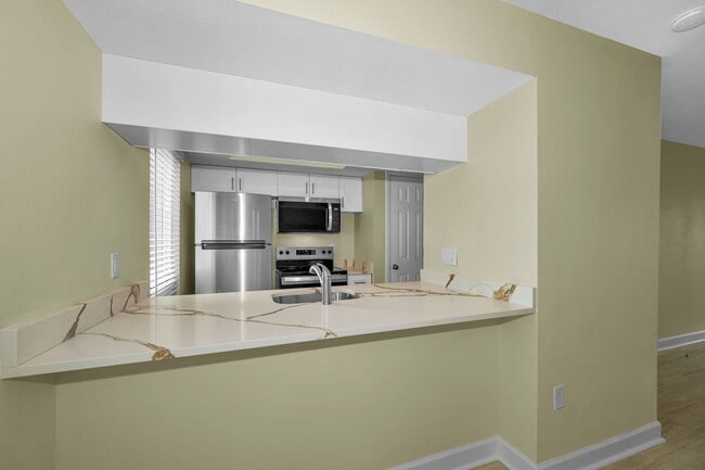 Building Photo - Gulf View Condo