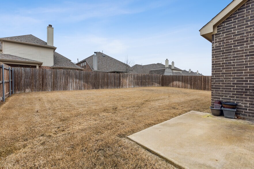 Building Photo - 6308 Meandering Creek Dr