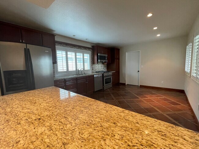 Building Photo - 17761 Quintana Ln