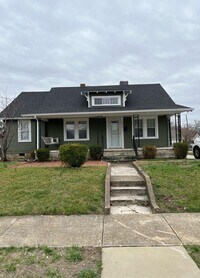 Building Photo - 1048 Magnolia St