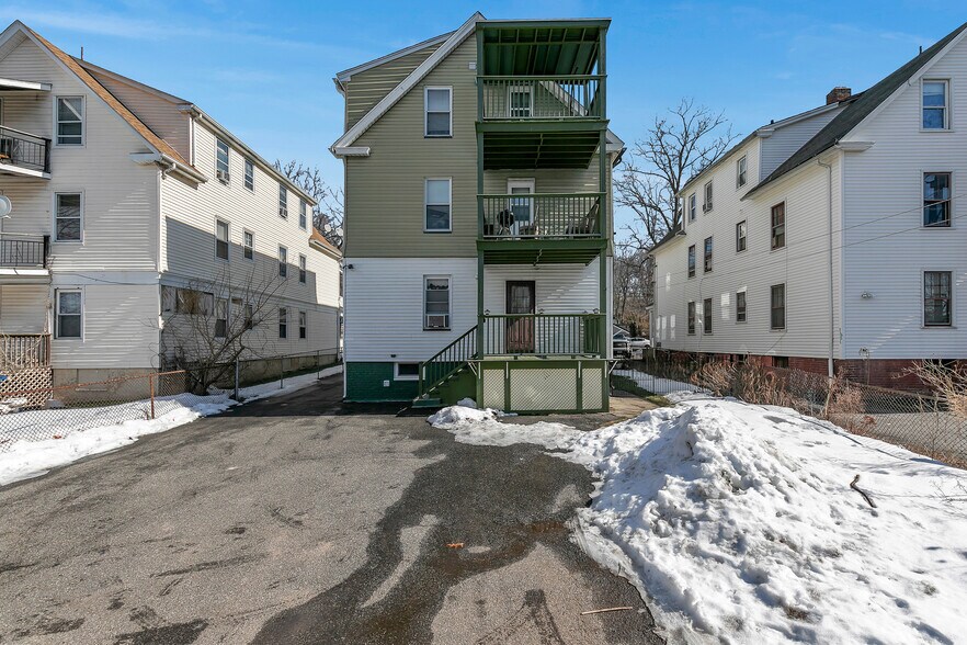 Building Photo - 68 Sheldon Terrace