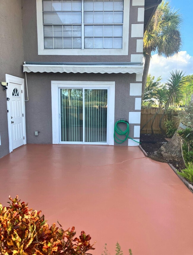 Building Photo - 5282 SE 43rd Trce