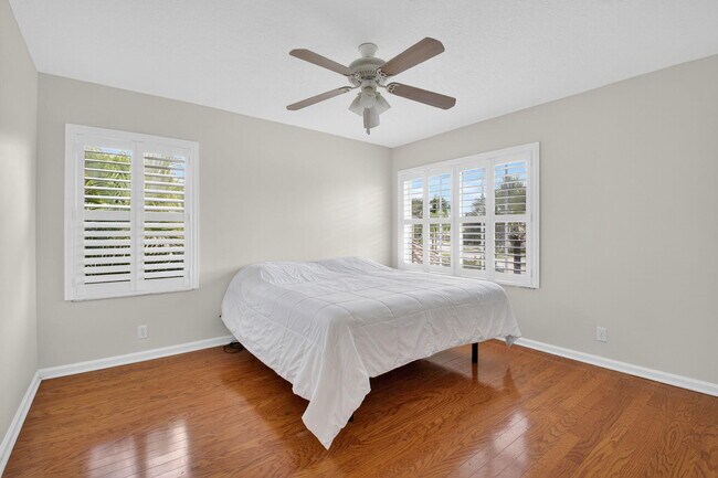 Building Photo - 6695 Conch Ct