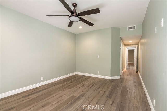 Building Photo - 1305 N Columbus Ave