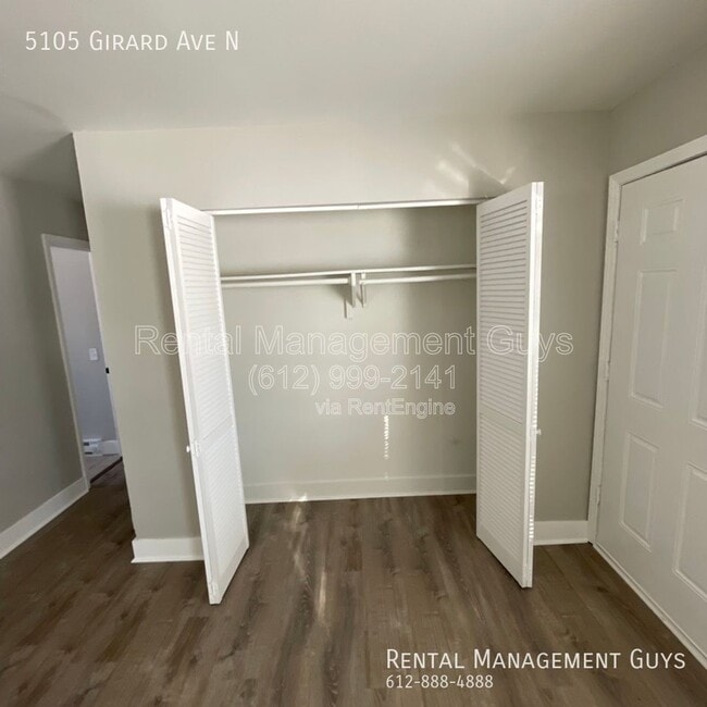 Building Photo - 5105 N Girard Ave