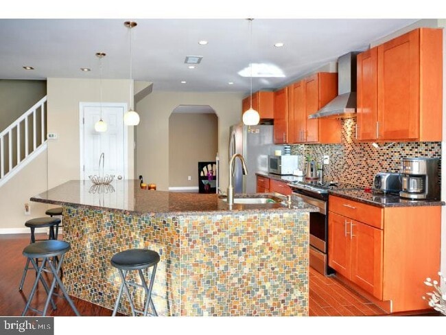 Building Photo - 1804 Worthington Dr