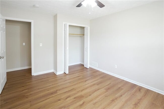 Building Photo - 1802 Driftwood Pl