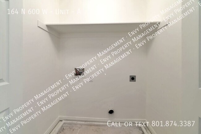 Building Photo - 164 N 600 W