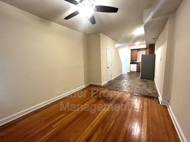 Building Photo - 608 Albemarle St