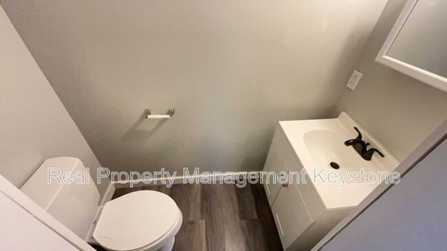 Building Photo - 5210 Natrona Wy