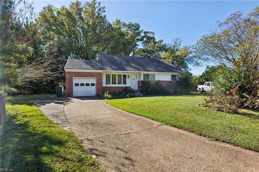 Building Photo - 301 Pepper Mill Ct