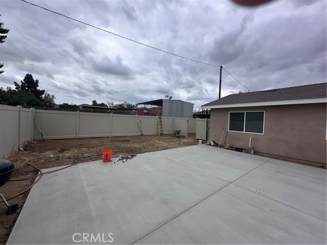 Building Photo - 1020 Carriage Dr