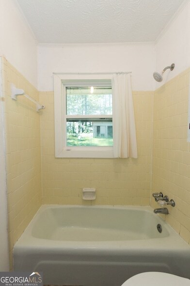 Building Photo - 3720 Sunny Hill Dr