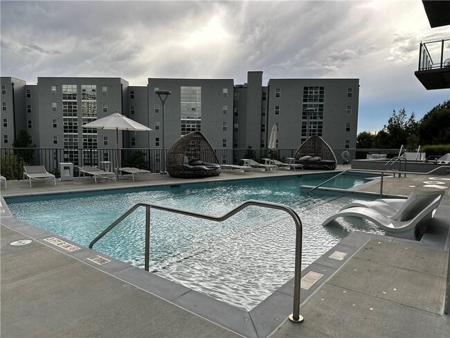 Building Photo - 788 West Marietta St NW