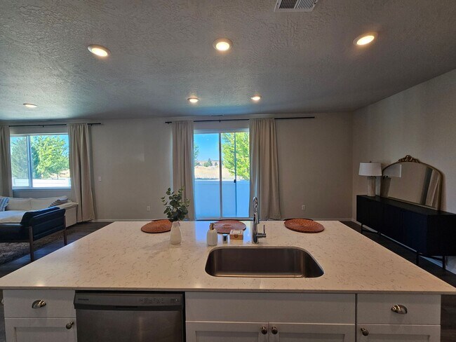 Building Photo - New Home in Liberty Lake