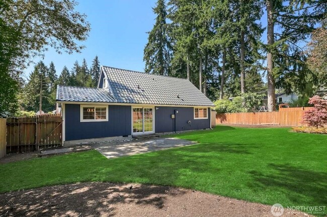 Building Photo - 4Bd/1.5Ba Kirkland House