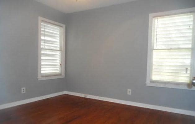 Building Photo - 1617 Cambridge Dr