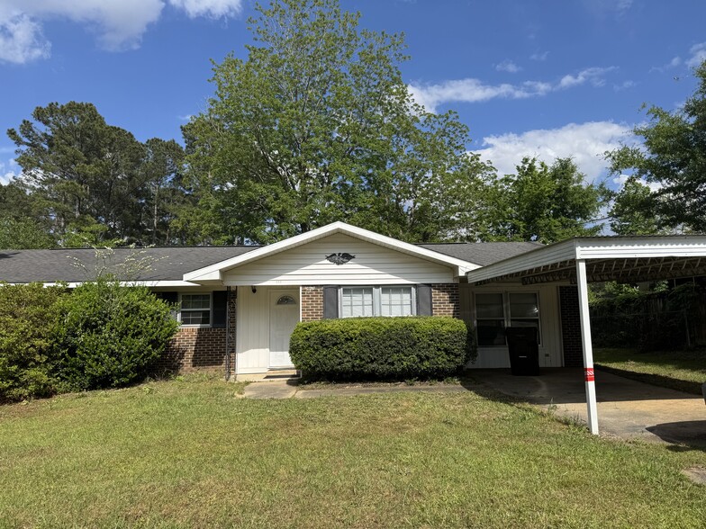 Primary Photo - 114 Fairview Ln