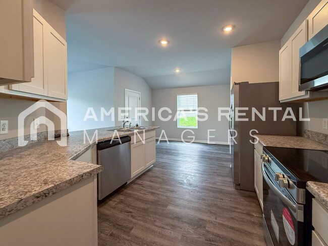 Building Photo - 470 Antler Wy