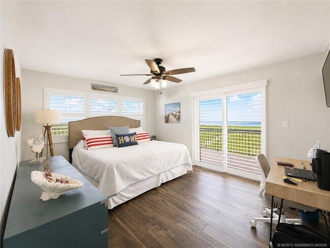 Building Photo - 10044 S Ocean Dr