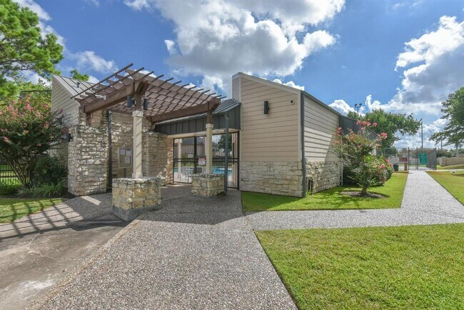 Building Photo - 14622 Palos Park Dr
