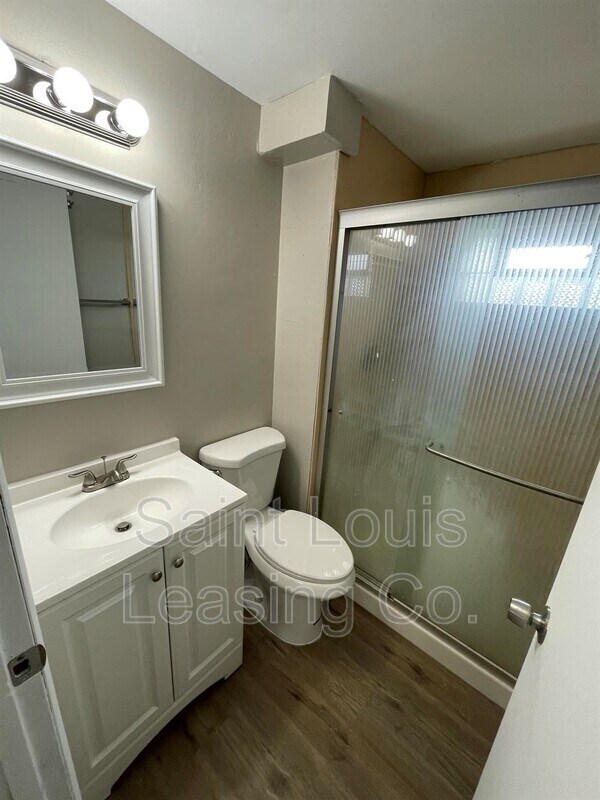 Building Photo - 1657 Ventnor Pl