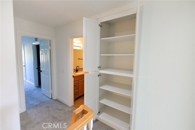 Building Photo - 484 Plaza Estival