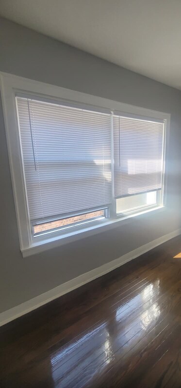 Building Photo - 8043 S Maryland Ave