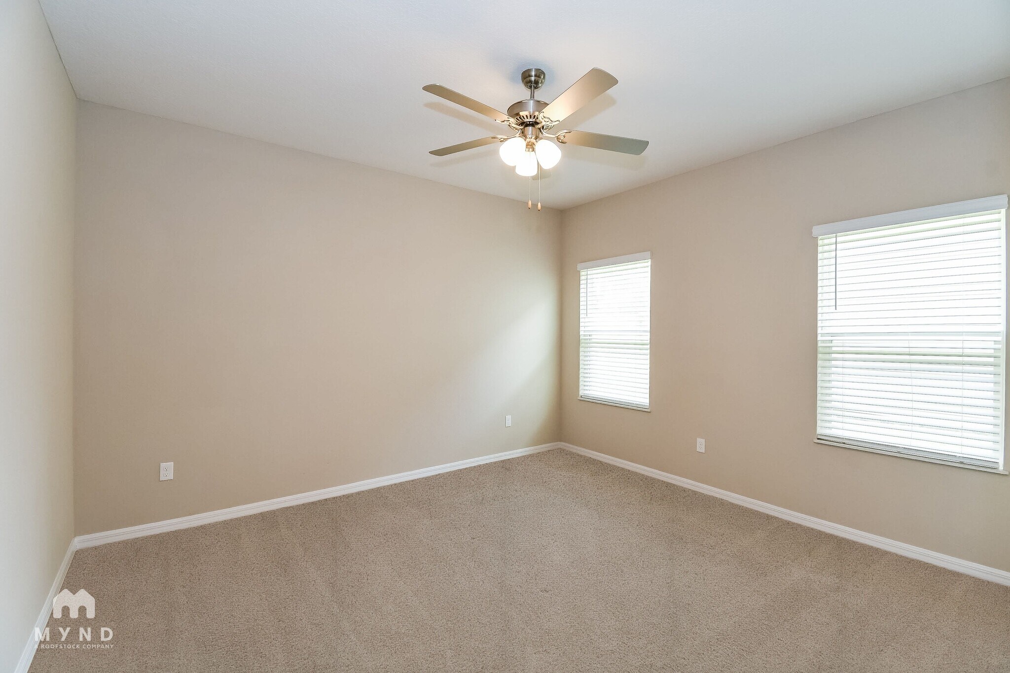 Building Photo - 337 Fellbrook Dr