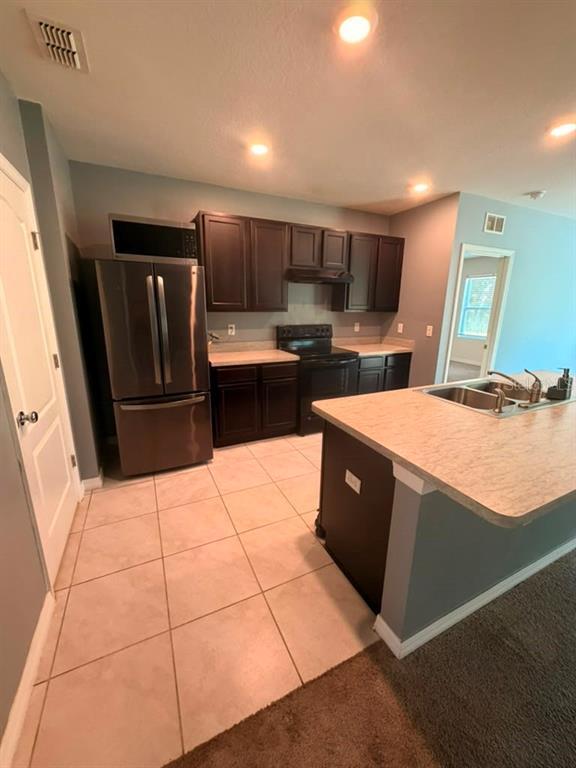 Building Photo - 948 Summer Glen Dr
