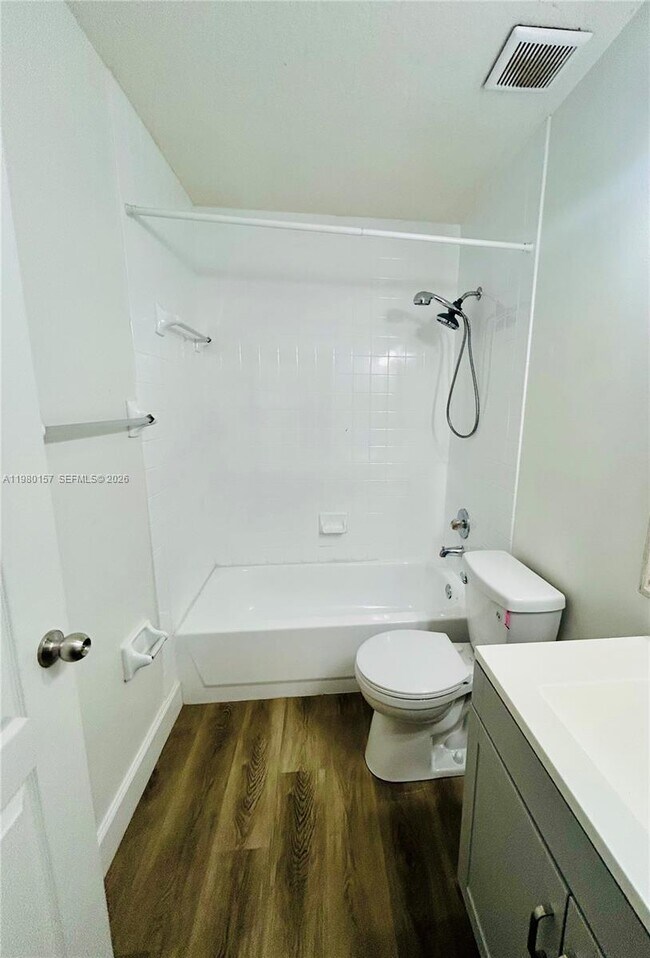 Building Photo - 17767 SW 144th Ave