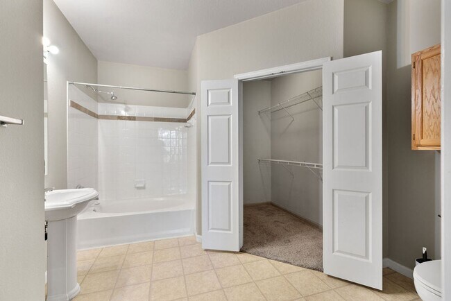 Building Photo - 5620 Fossil Creek Pkwy