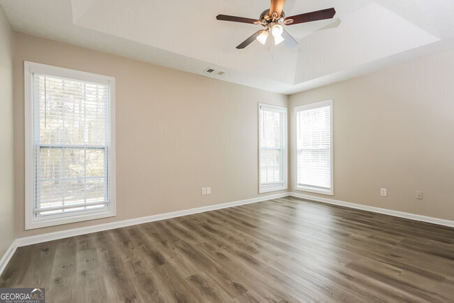 Building Photo - 12063 Harbour Town Pkwy