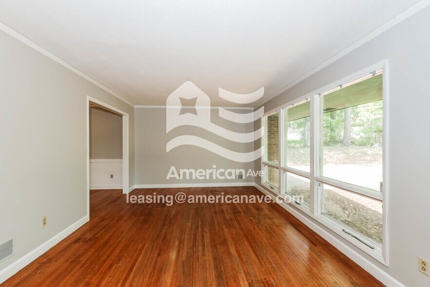 Building Photo - 116 Delft Ln