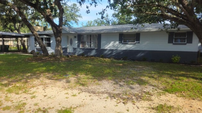 Building Photo - 421 Corvet St