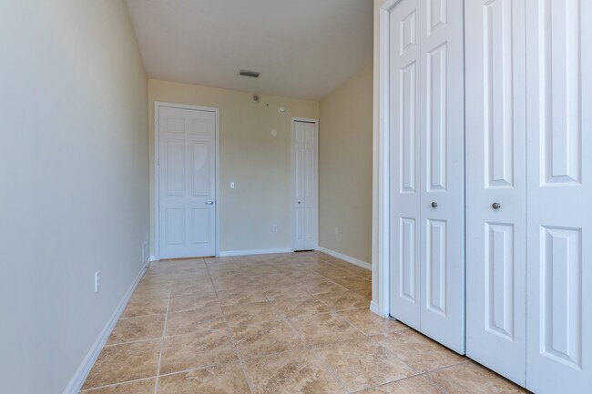 Building Photo - 1690 SW 27th Ave