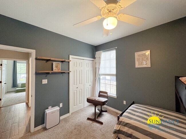 Building Photo - Spacious & Updated 3 Bedroom Home in Niceville-Near Eglin AFB!
